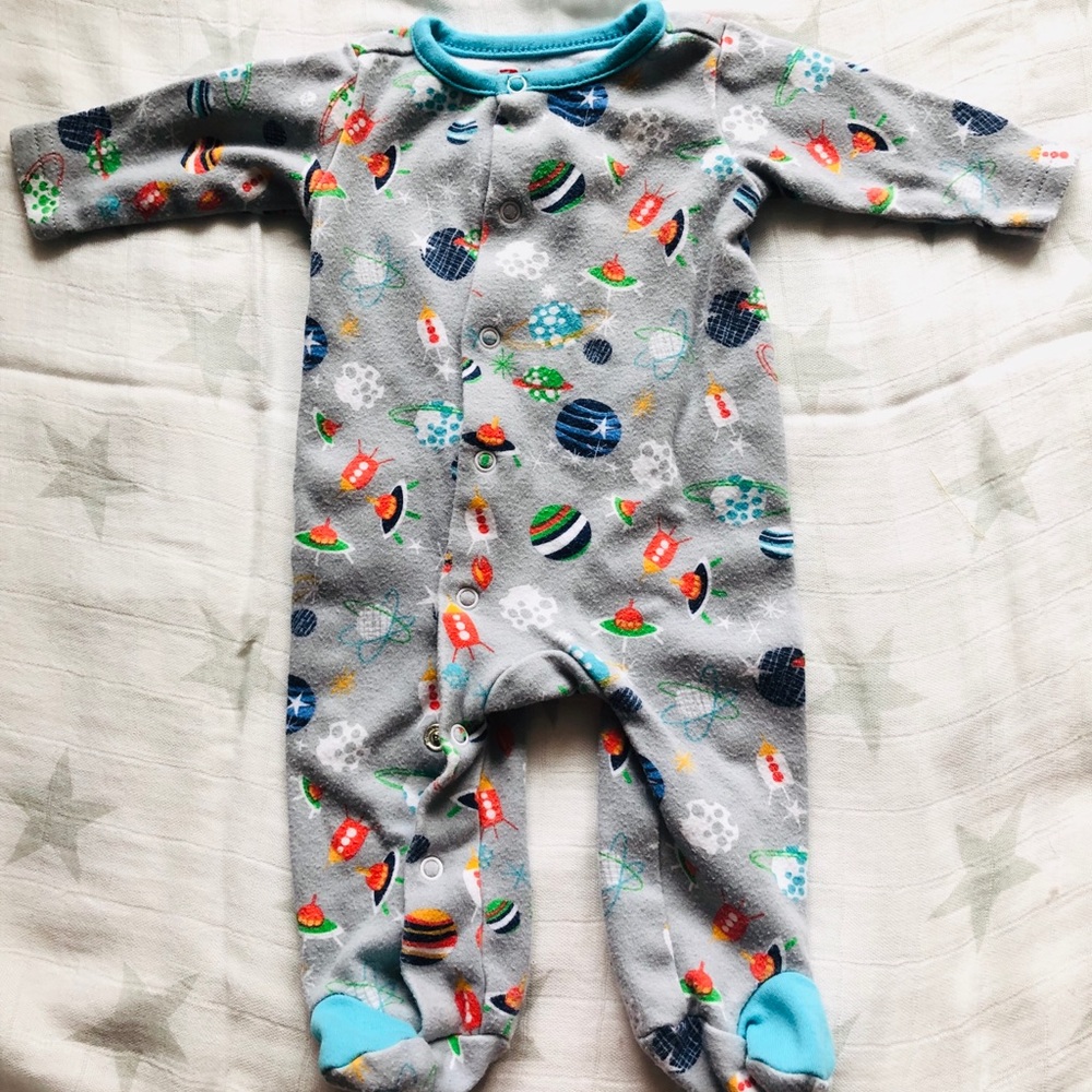 Zutano newborn space kiddet footie pajama